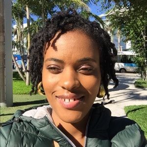 Meet your Posher, Sophia